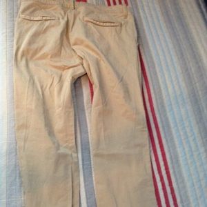 Hollister pants grate for back to school